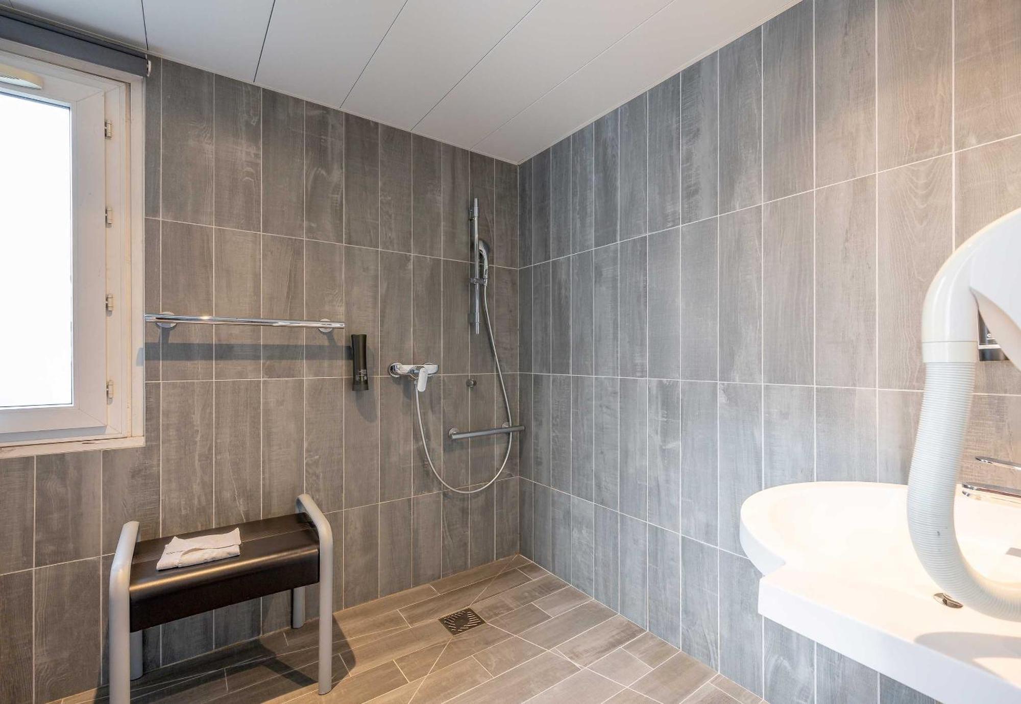 B&B Hotel Bordeaux Merignac Cadera Aeroport Eksteriør bilde